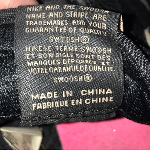 Nike Air Jordan Retro High “Crimson Tint” Black Peach Sneakers Size Y6.5 - Picture 14 of 14